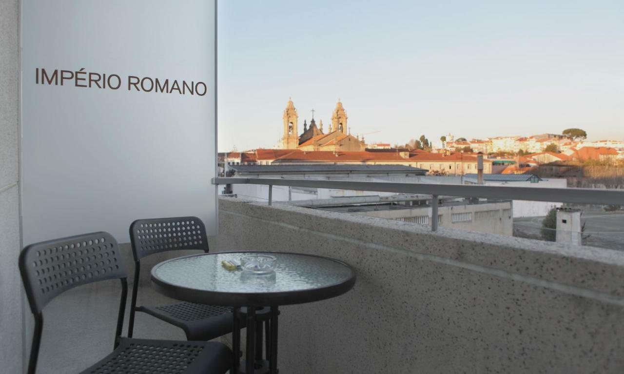 Отель Imperio Romano Брага Экстерьер фото